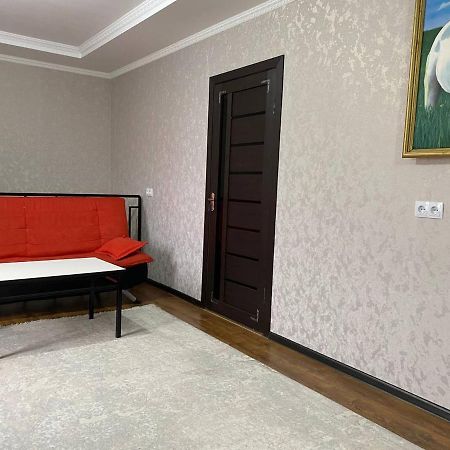 Karakol-Guest Bed & Breakfast Dış mekan fotoğraf