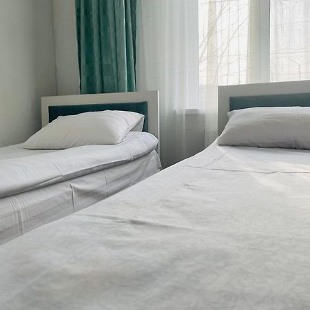 Karakol-Guest Bed & Breakfast Dış mekan fotoğraf